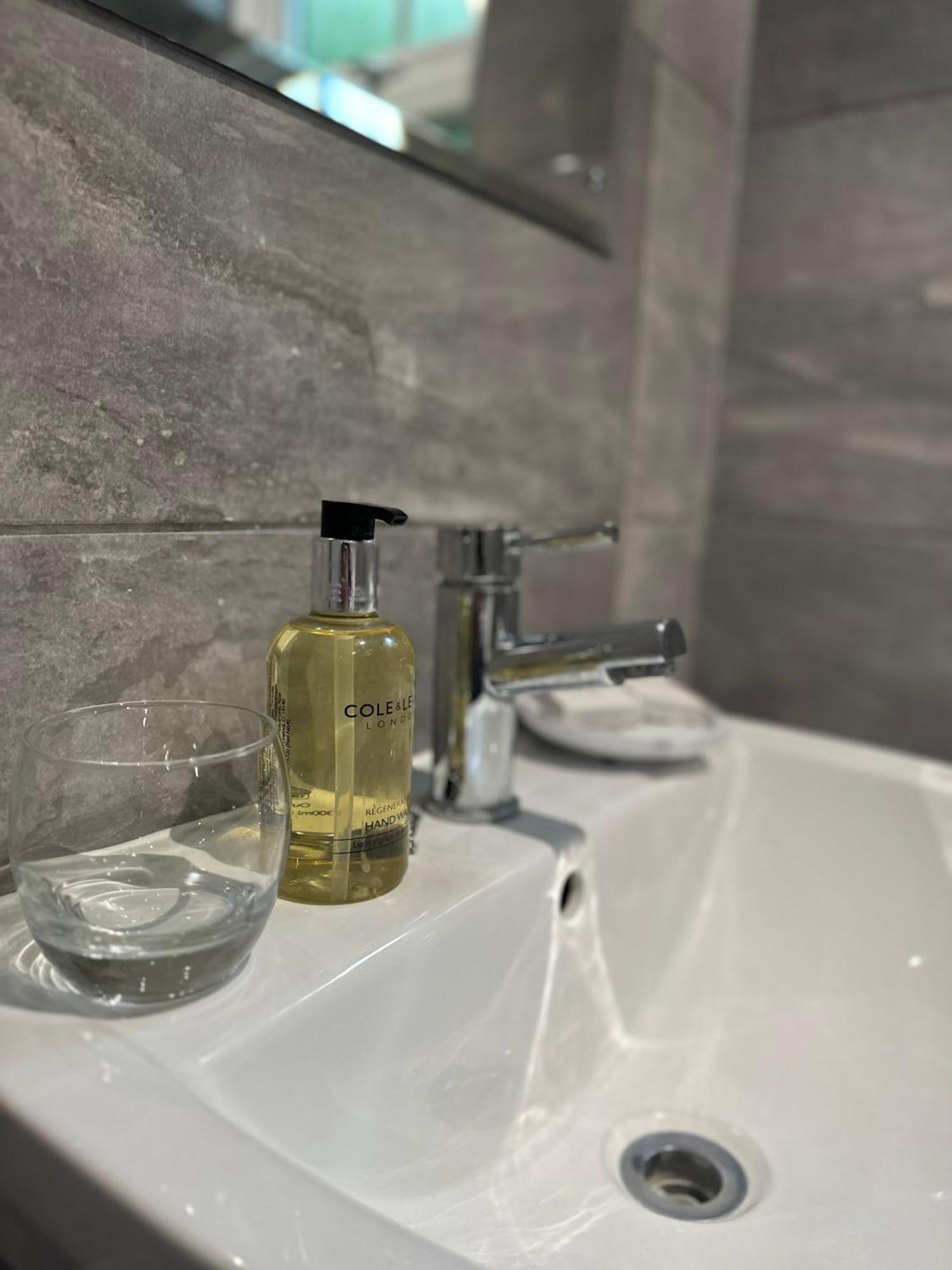 Station House Holiday Cottages, Exclusively For Grown Ups, Thornton Dale Pickering Luaran gambar